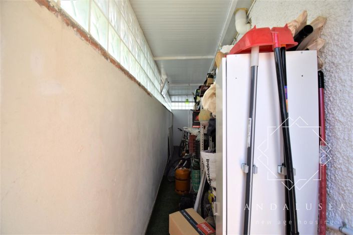 Image No.41-2 Bed Property for sale