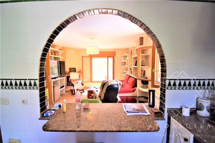 Image No.11-3 Bed Property for sale