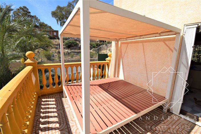 Image No.38-3 Bed Property for sale