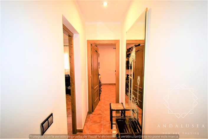 Image No.18-3 Bed Property for sale