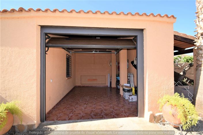 Image No.39-3 Bed Property for sale