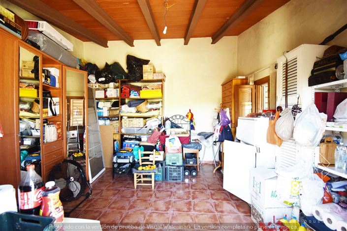 Image No.42-3 Bed Property for sale