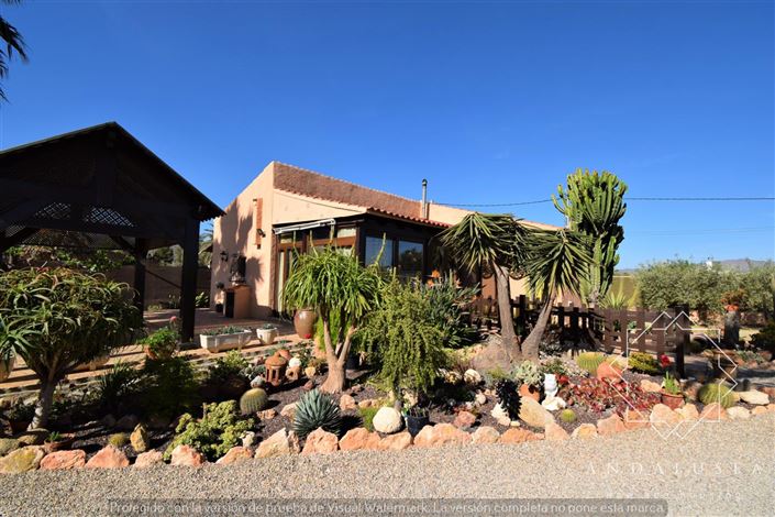 Image No.52-3 Bed Property for sale