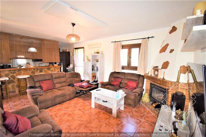 Image No.9-3 Bed Property for sale