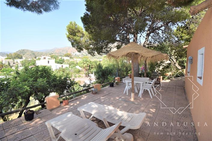 Image No.34-4 Bed Property for sale