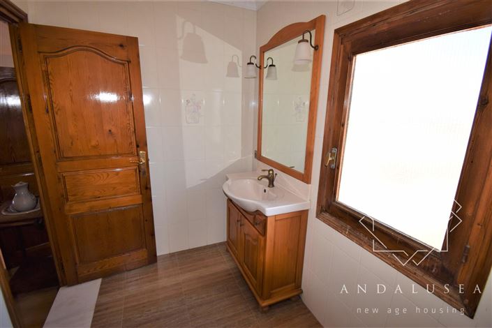 Image No.31-Property for sale