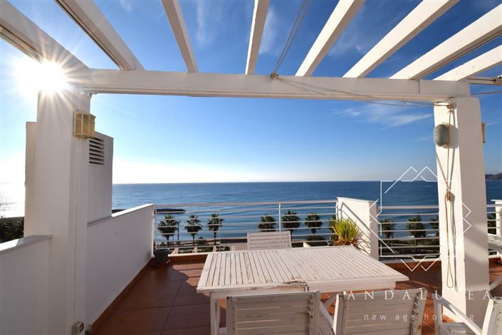 Image No.31-3 Bed Property for sale