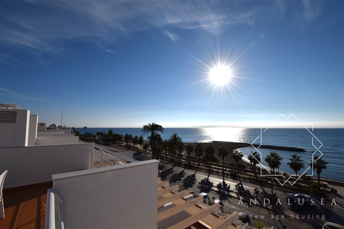 Image No.45-3 Bed Property for sale