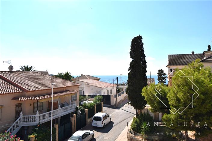 Image No.54-5 Bed Property for sale