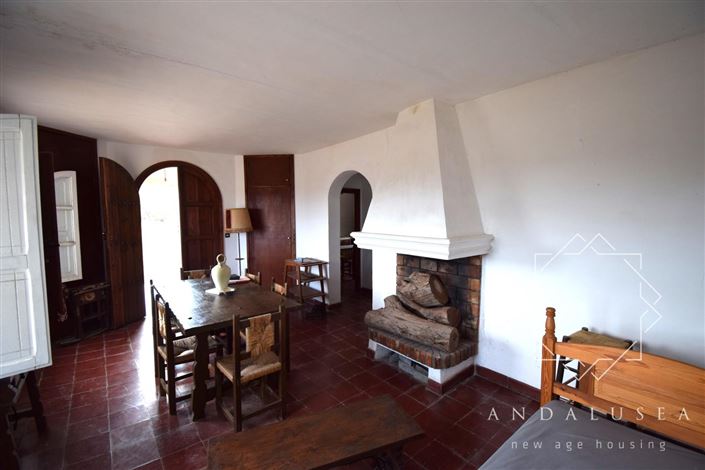 Image No.3-2 Bed Property for sale