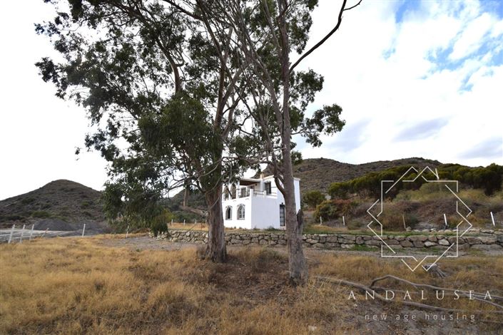 Image No.39-2 Bed Property for sale