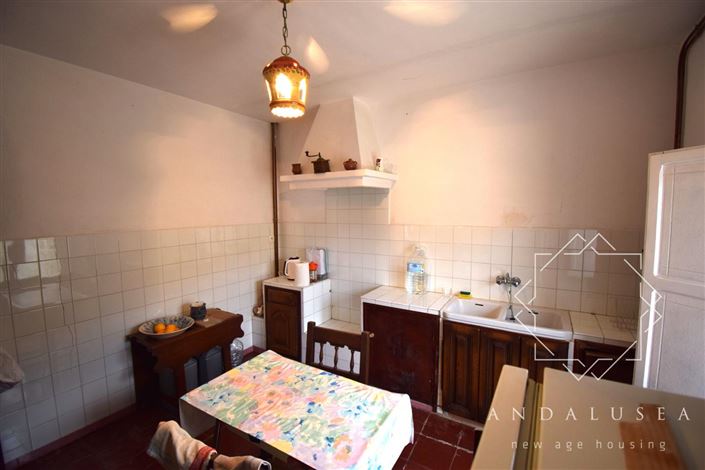 Image No.6-2 Bed Property for sale