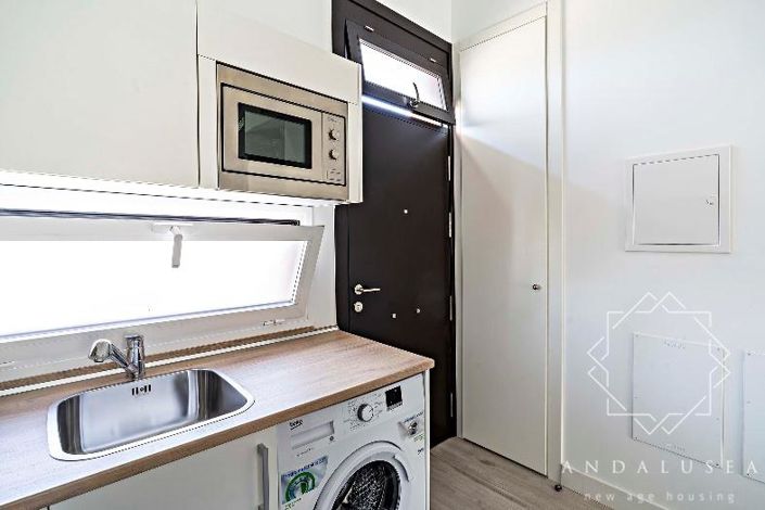 Image No.13-2 Bed Property for sale