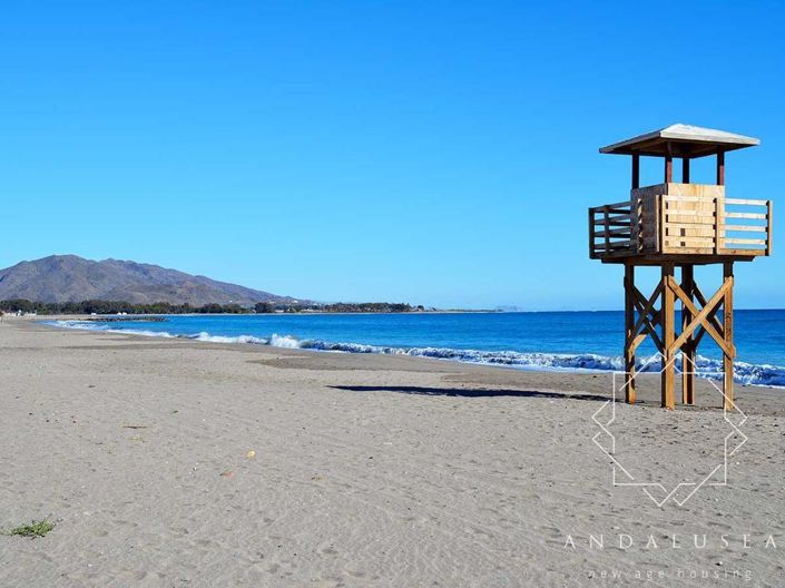 Image No.38-2 Bed Property for sale