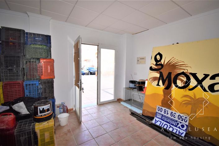 Image No.8-1 Bed Property for sale