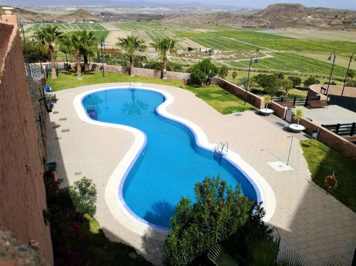 Image No.30-2 Bed Property for sale