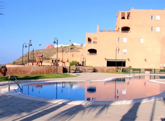 Image No.31-2 Bed Property for sale