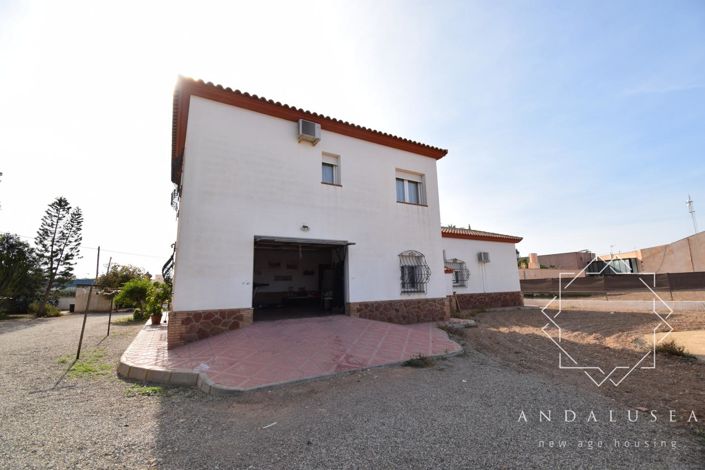 Image No.38-4 Bed Property for sale