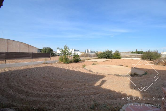 Image No.41-4 Bed Property for sale