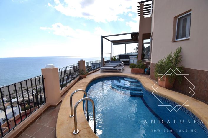 Image No.36-4 Bed Property for sale