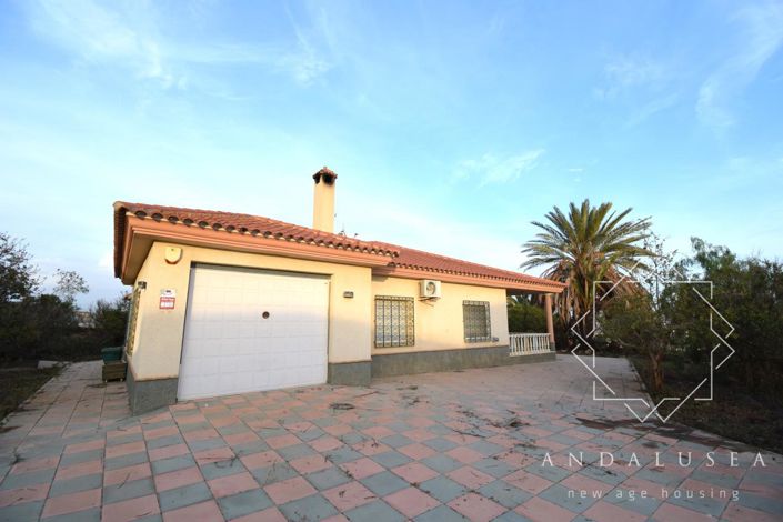 Image No.37-4 Bed Property for sale