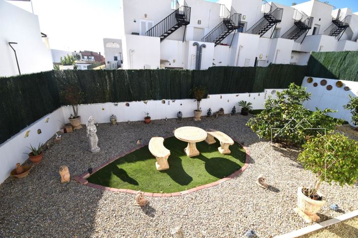 Image No.29-3 Bed Property for sale