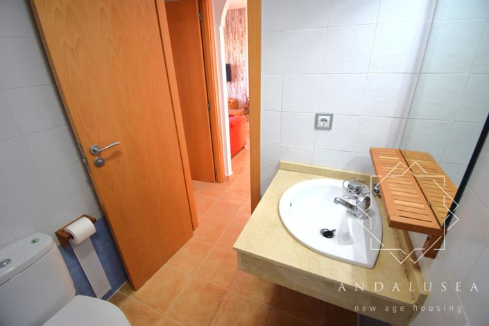 Image No.23-2 Bed Property for sale