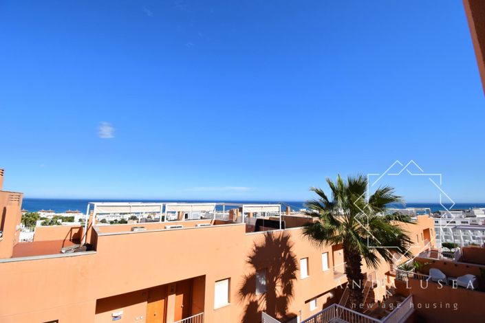 Image No.33-2 Bed Property for sale