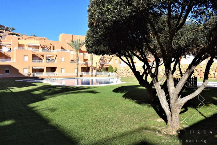 Image No.38-2 Bed Property for sale