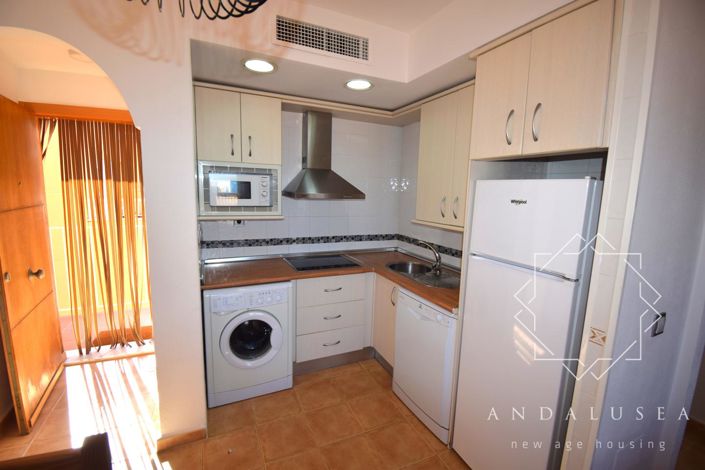 Image No.10-2 Bed Property for sale