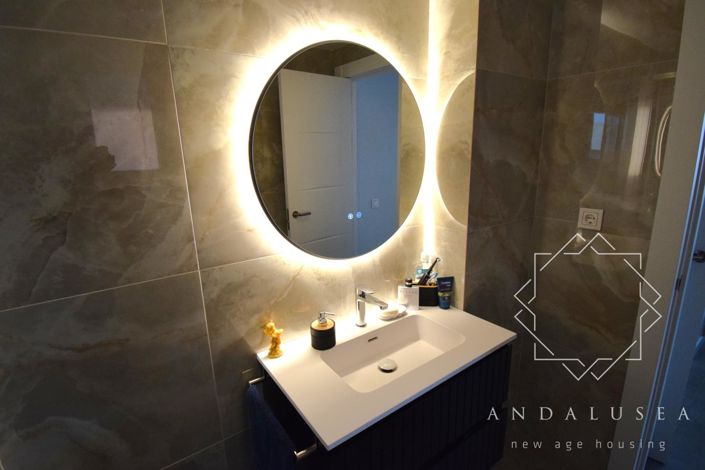 Image No.20-2 Bed Property for sale