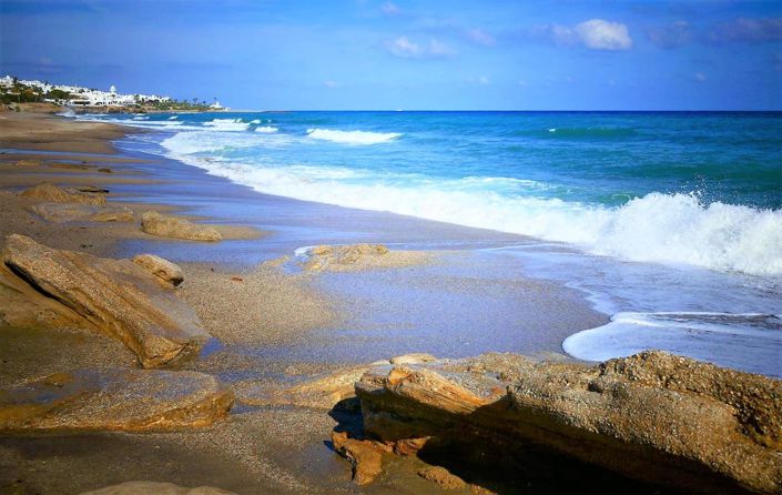 Image No.17-2 Bed Property for sale