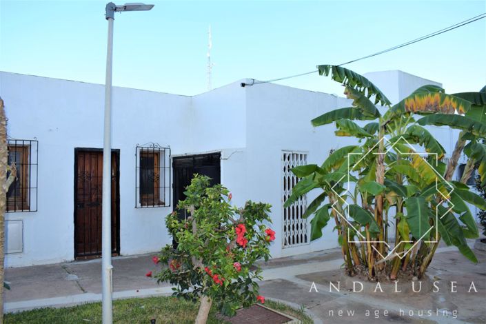 Image No.5-2 Bed Property for sale