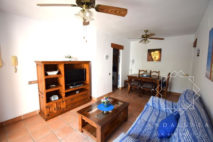 Image No.3-3 Bed Property for sale