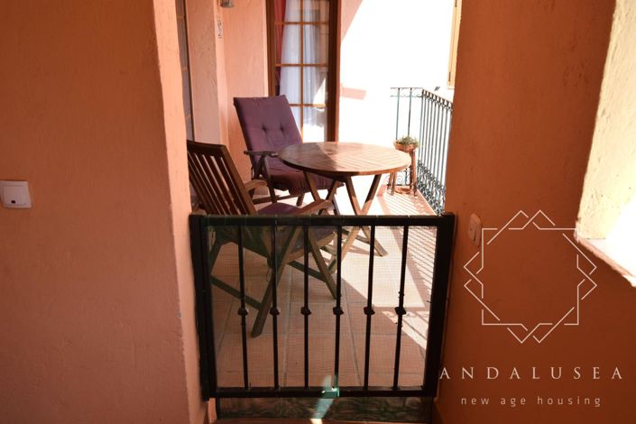 Image No.28-3 Bed Property for sale