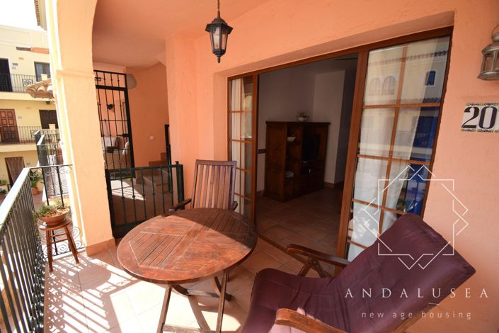 Image No.30-3 Bed Property for sale