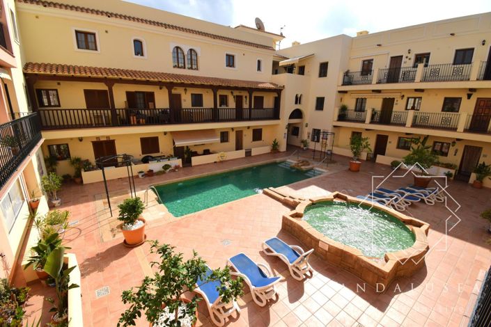 Image No.39-3 Bed Property for sale