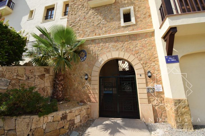 Image No.45-3 Bed Property for sale