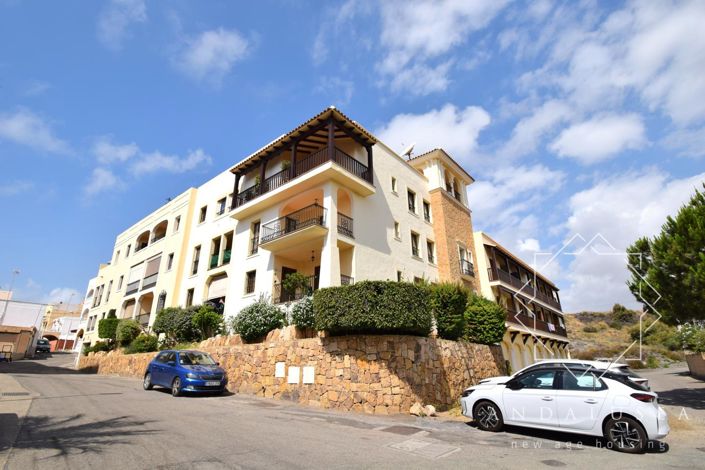 Image No.48-3 Bed Property for sale