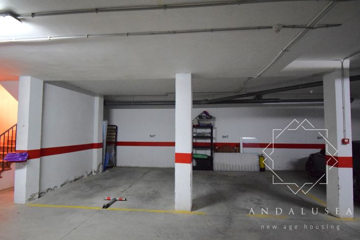 Image No.53-3 Bed Property for sale