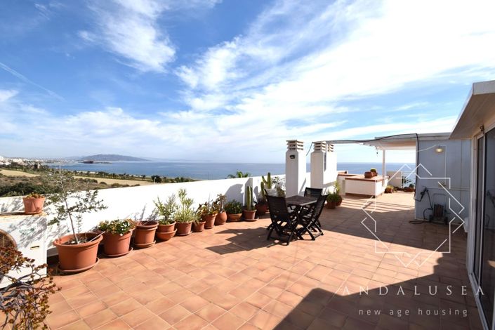 Image No.1-3 Bed Property for sale