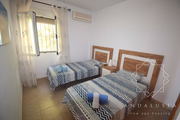 Image No.23-2 Bed Property for sale