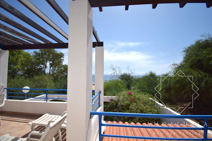 Image No.31-2 Bed Property for sale