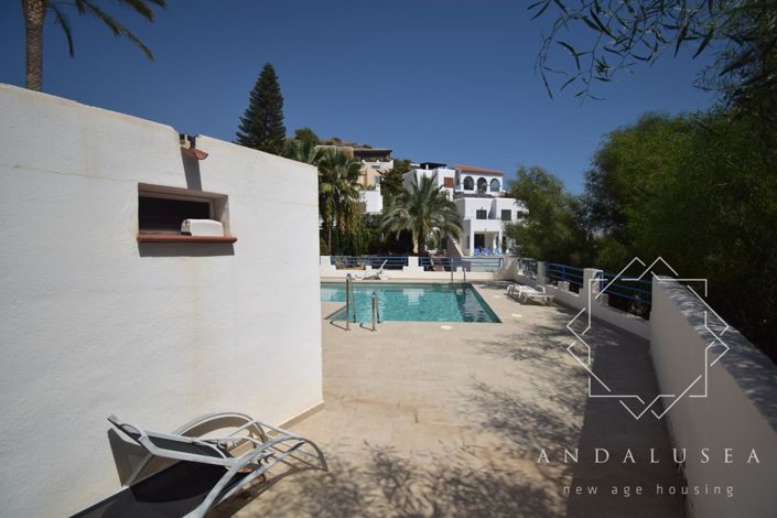 Image No.38-2 Bed Property for sale