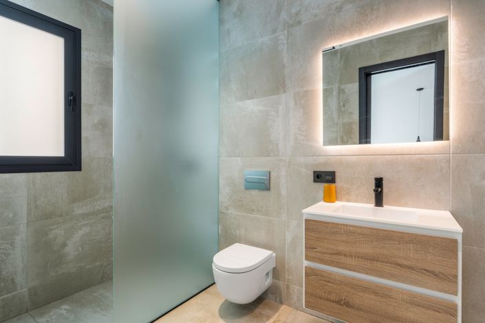 Image No.20-5 Bed Villa for sale