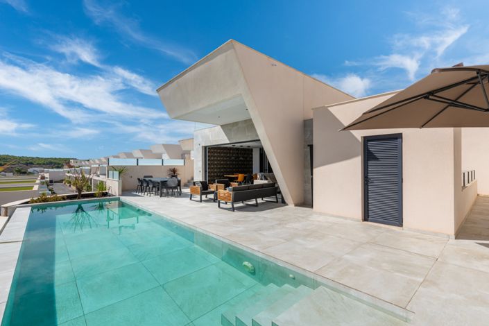 Image No.46-5 Bed Villa for sale