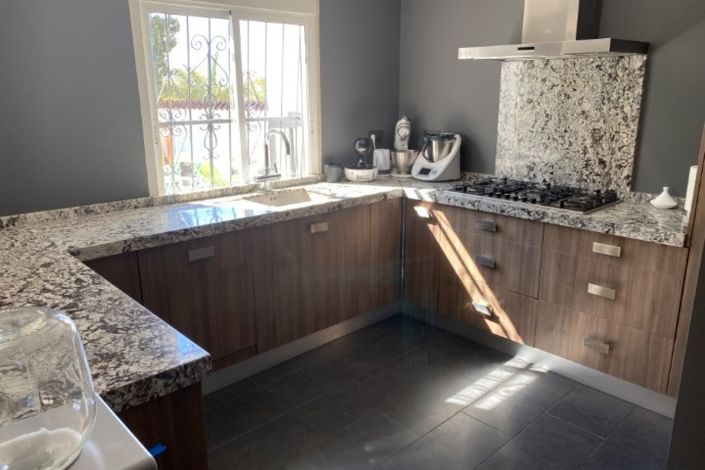 Image No.15-3 Bed Villa for sale