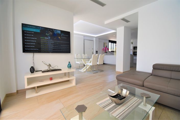 Image No.5-3 Bed Villa for sale