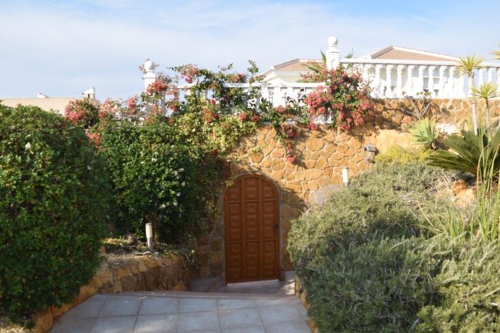 Image No.8-5 Bed Villa for sale