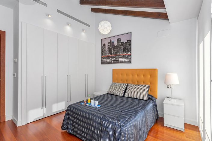 Image No.35-6 Bed Villa for sale